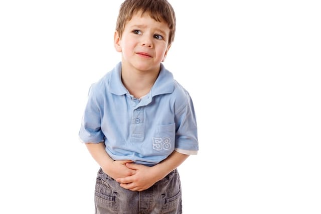 Điều trị viêm mao mạch dị ứng ở trẻ dựa trên nguyên tắc điều trị theo triệu chứng và dự phòng biến chứng. Ảnh minh hoạ.