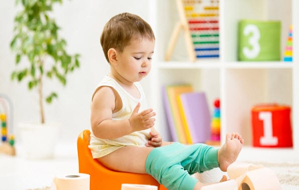 Tiểu không tự chủ không chỉ là vấn đề thể chất mà còn ảnh hưởng lớn đến tâm lý trẻ.