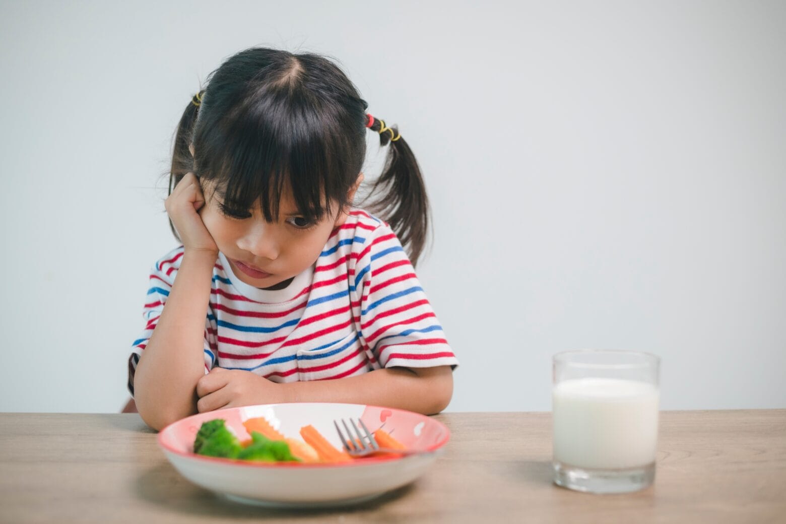 Biếng ăn, chậm lớn ở trẻ có thể xuất phát từ nhiều nguyên nhân.