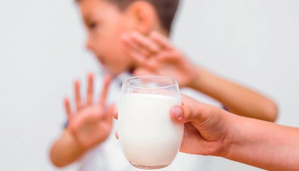 Dị ứng sữa bò ở trẻ, nhận biết và xử trí