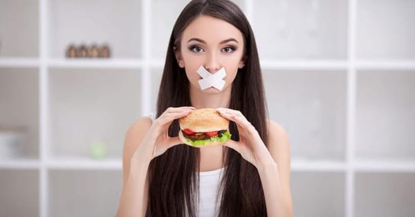 Rối loạn ăn uống ở tuổi teen, cha mẹ không thể chủ quan