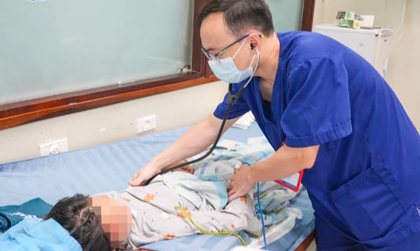 Nhận diện bệnh gây nguy hiểm đến tính mạng trẻ em trong thời gian ngắn nhưng có triệu chứng mệt, đau bụng, nôn, sốt…thông thường