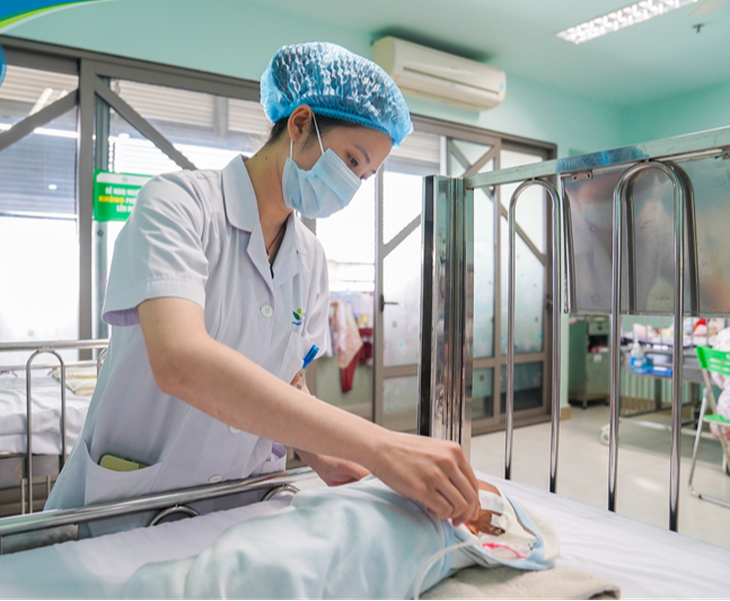 Trẻ dưới 2 tuổi mắc cúm B cảnh giác nguy cơ biến chứng nặng